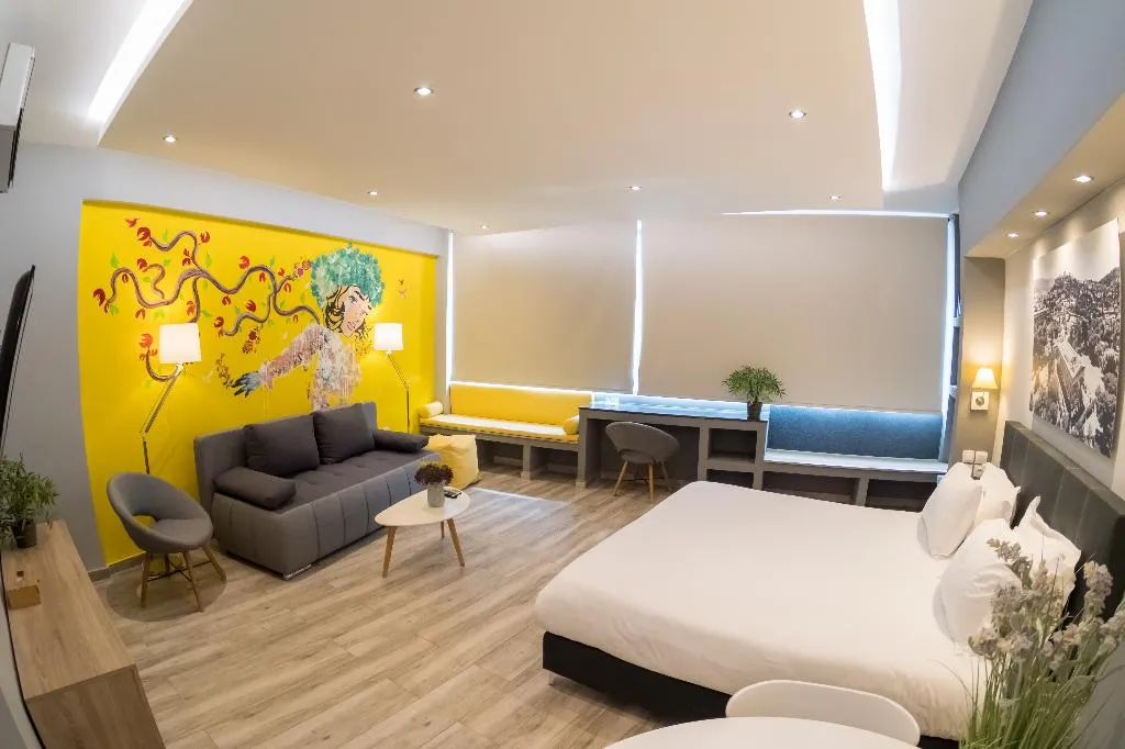 FAMILY ROOM PARK VIEW Room, Connect Studios and Apartments, Athens