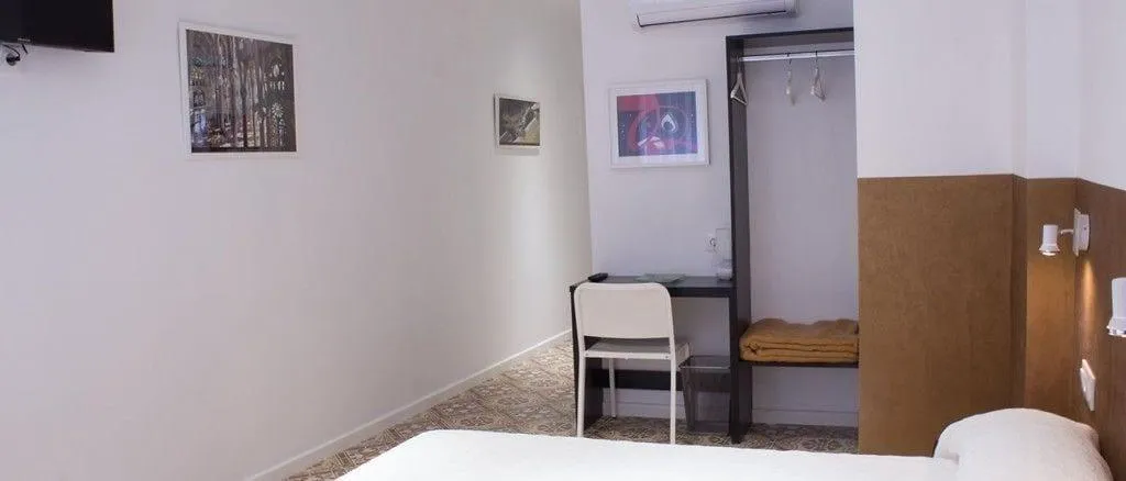 Room, Hostal Nova, Barcelona
