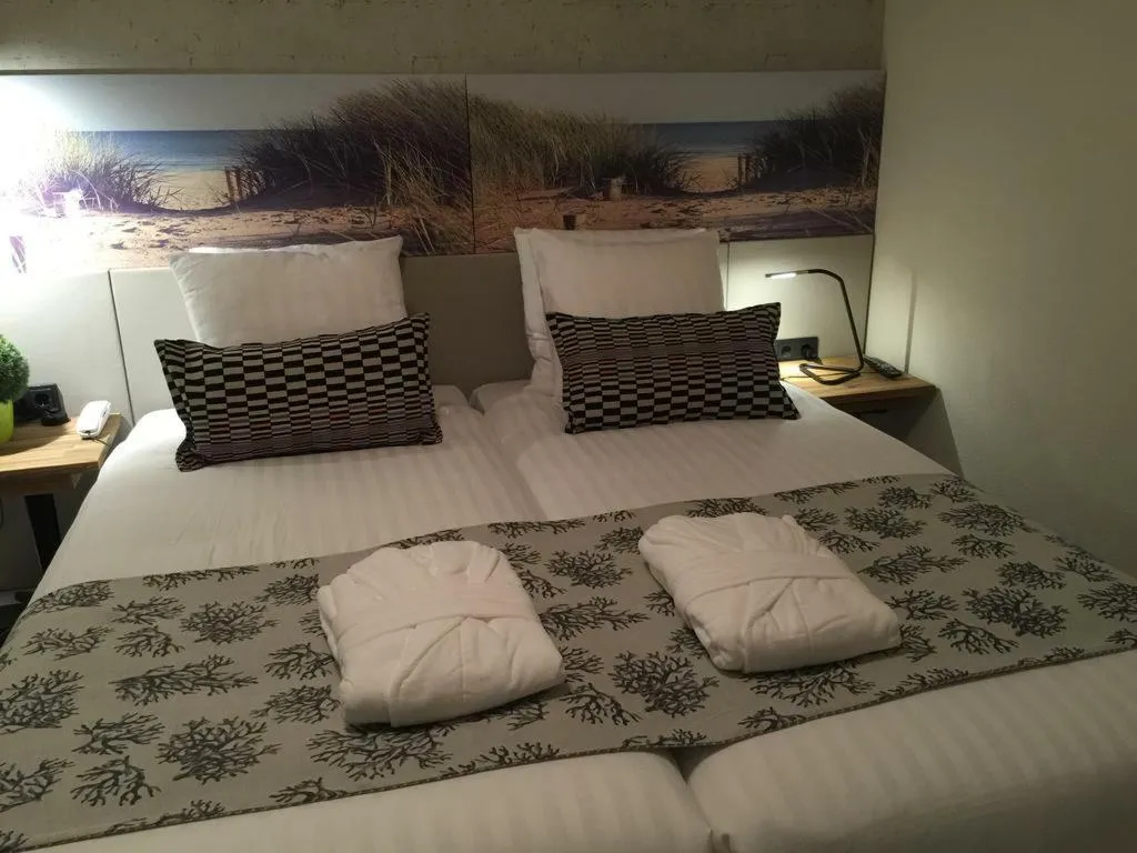 Room, De Herbert Amsterdam, Amsterdam