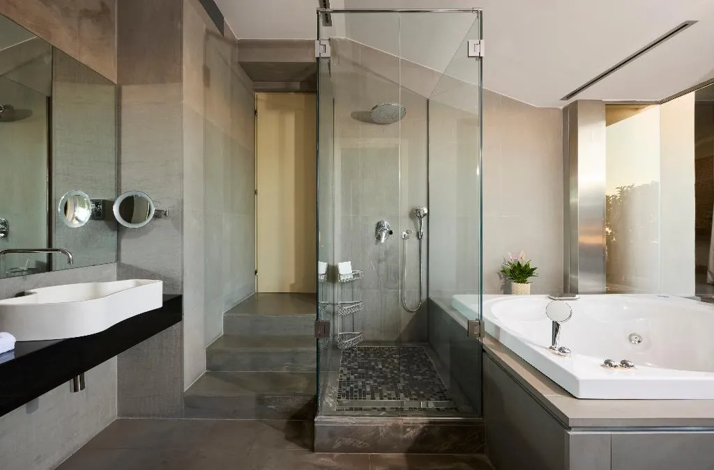 SUITE WITH TERRACE Room, Anantara Palazzo Naiadi Rome Hotel, Rome