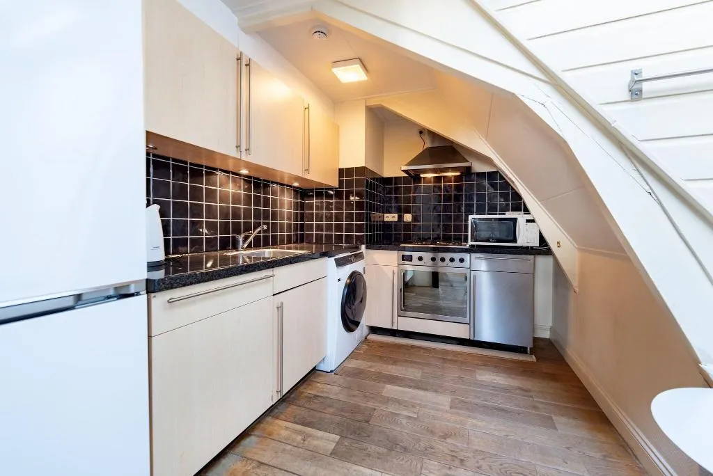 DOUBLE KING SIZE BED Room, Catalonia Vondel Amsterdam, Amsterdam