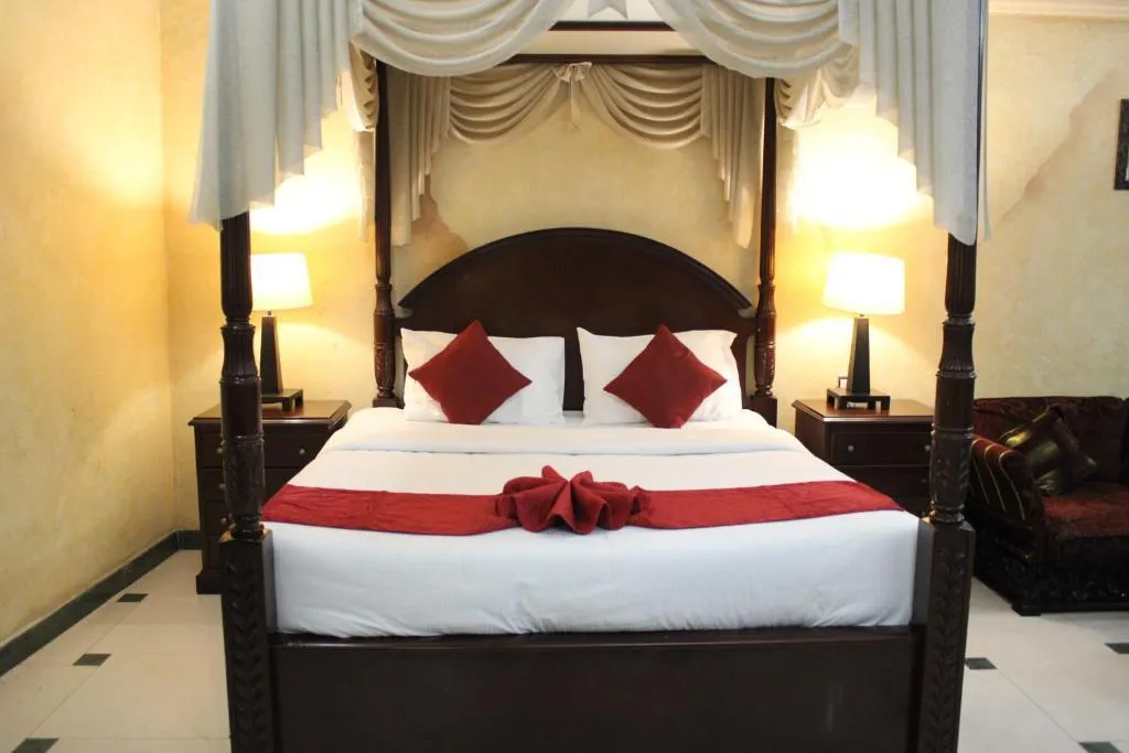 Room, Oriental Corner Hotel Apartments, Dubai
