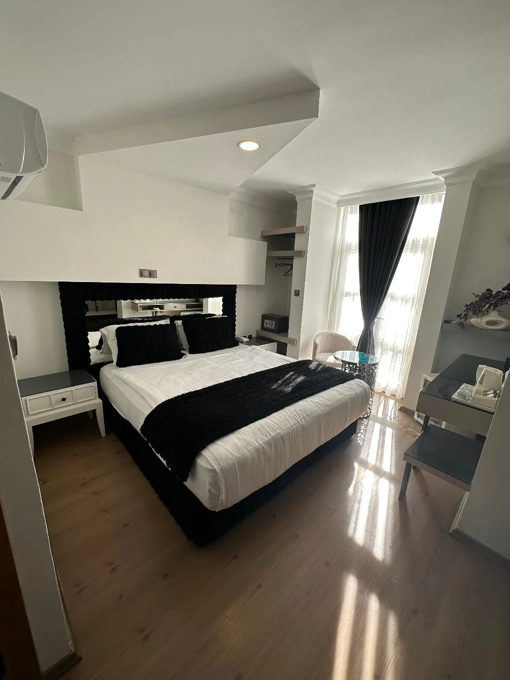 SUITE ONE BED Room, NFK The House Hotel, Antalya