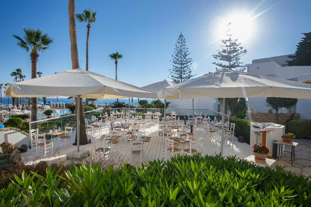 Restaurant, Leonardo Plaza Cypria Maris Beach Hotel & Spa, Cyprus
