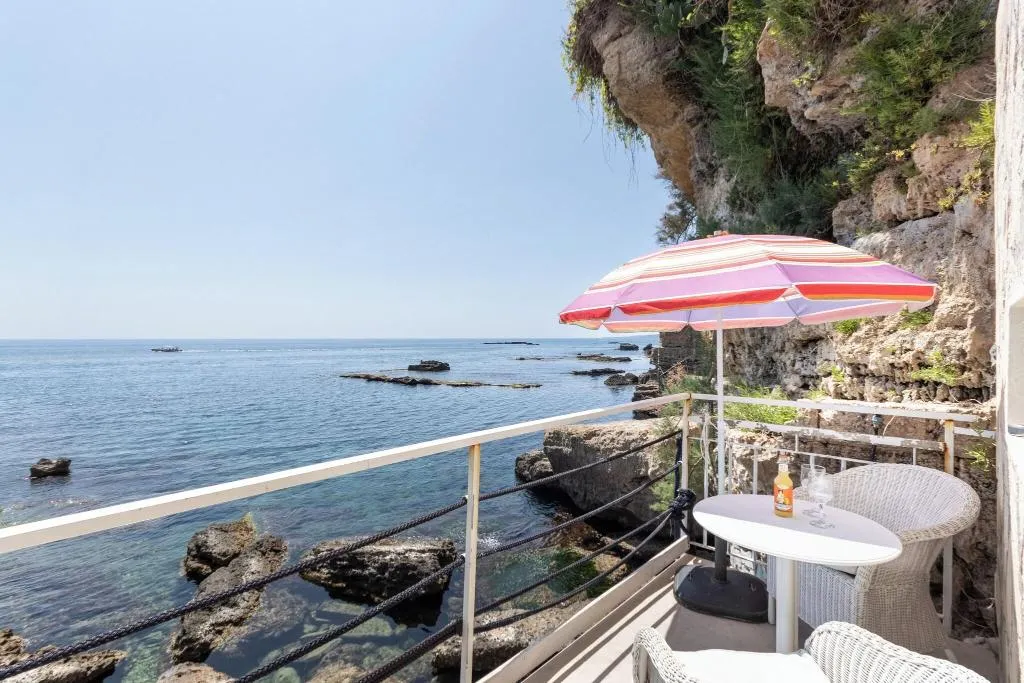 Terrace, Giuggiulena, Catania