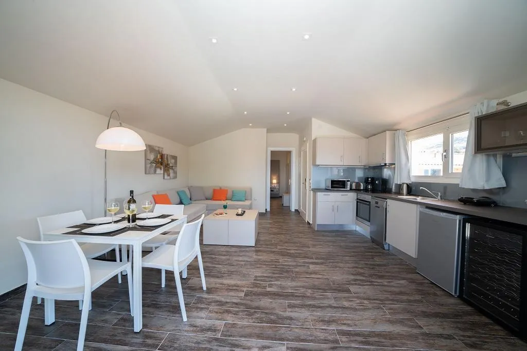 SUITE STANDARD Room, Makris Yialos Apartments, Kefallinia