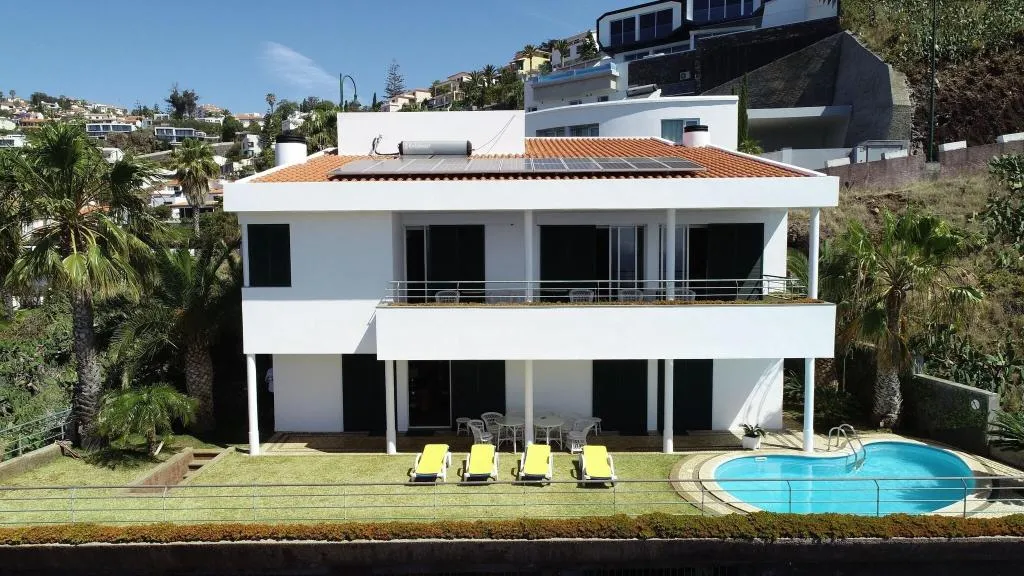 General view, Vivenda Belo Horizonte, Madeira