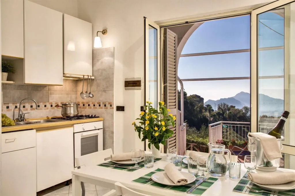APARTMENT SEA VIEW KING BED Room, Gocce Di Capri  Residence, Naples