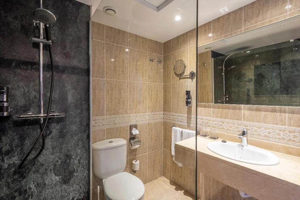 SINGLE SUPERIOR Room, NYX Hotel Ibiza - Adults only, Ibiza