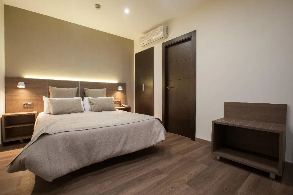 Room, Don Paco, Costa Del Sol