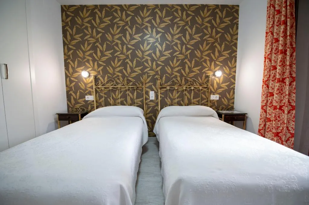 Double or Twin WITH BALCONY Room, Hotel Manzanito, Andalucia