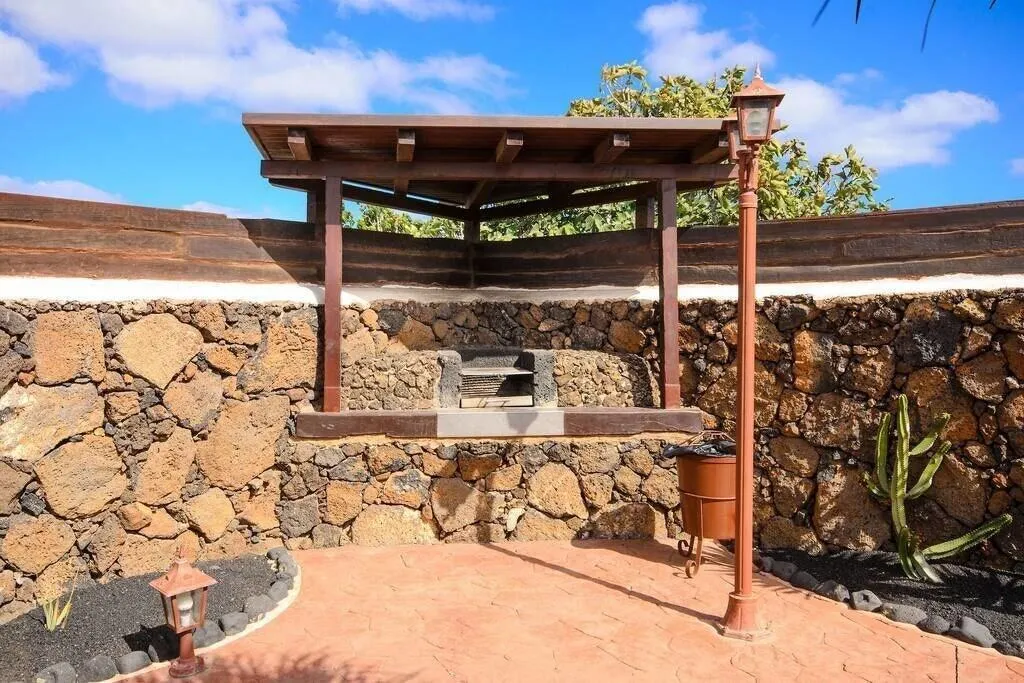 Sports and Entertainment, El Caserio de Guime, Lanzarote