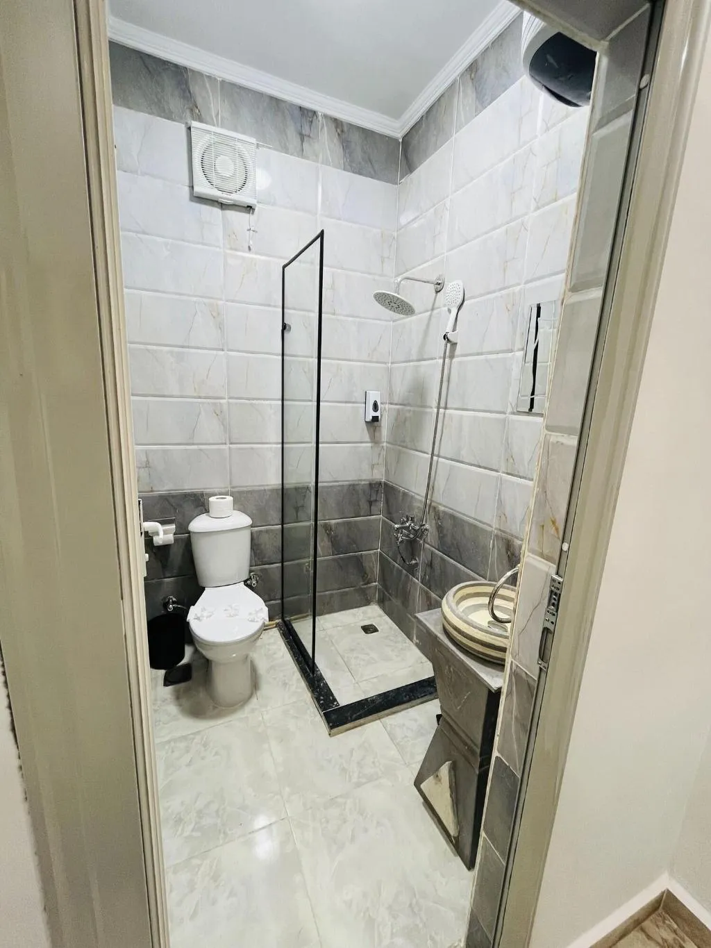 Room, Capital Of Pyramids Hotel, Cairo