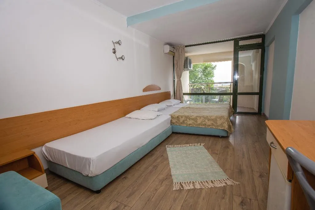TRIPLE STANDARD Room, Amfibia Beach Complex, Bourgas
