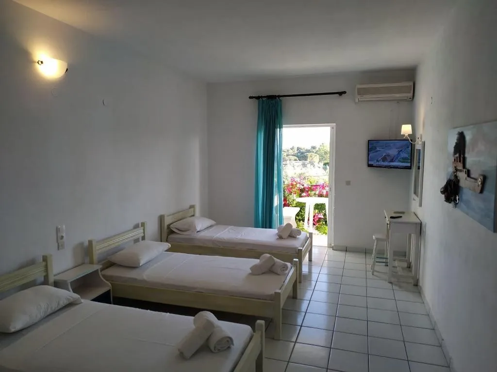 Room, Esperos Studios, Skiathos