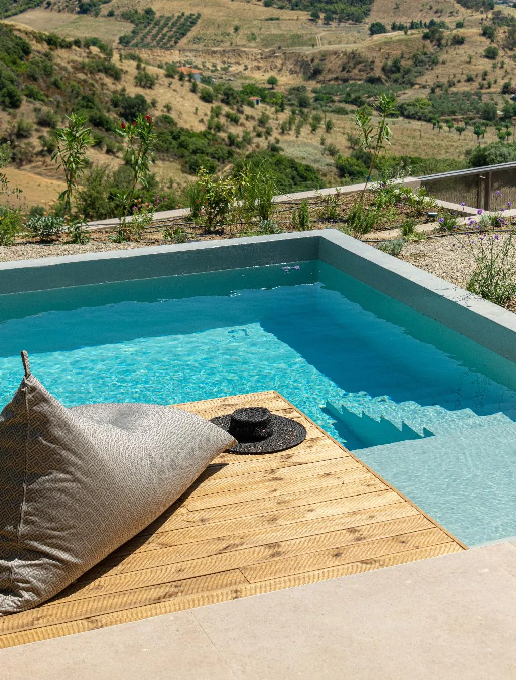 VILLA QUEEN SIZE BED Room, Etheres, Halkidiki