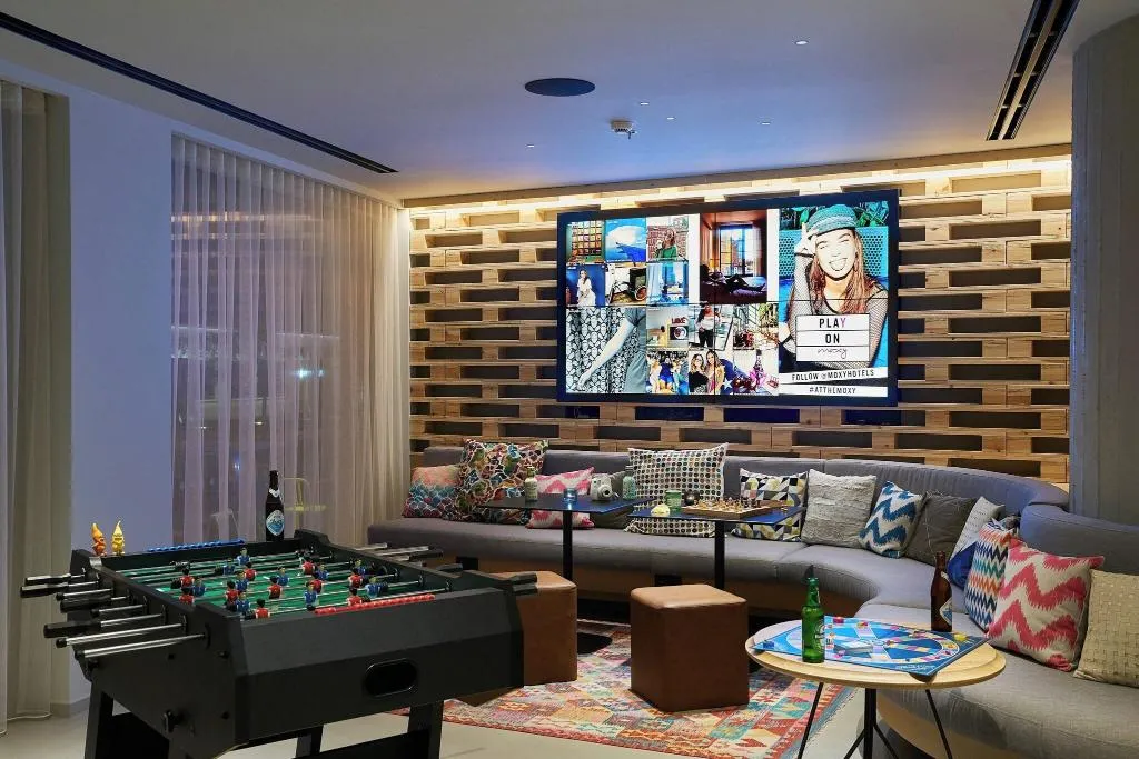 Lobby, Moxy Patra Marina, Athens