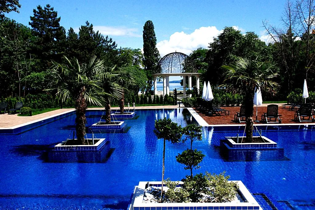 Pool, Grand Hotel & Spa Primoretz, Bourgas