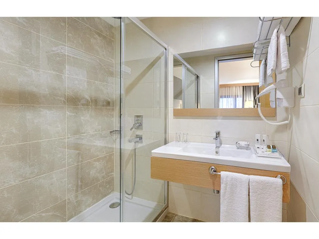 TRIPLE DELUXE Room, Kordon Hotel Cankaya, Izmir