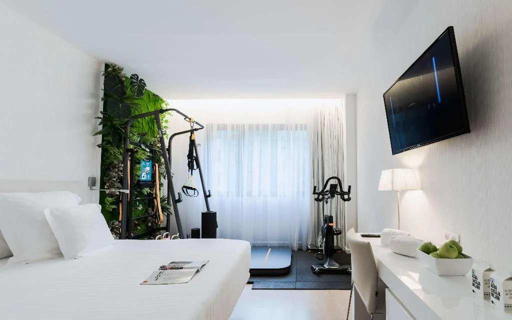 Room, Zentral Castellana Norte, Madrid