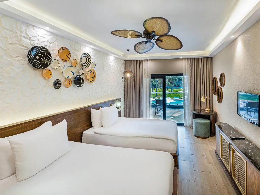 Room, Rixos Sungate Land of Legend Theme Park FreeAcces, Antalya