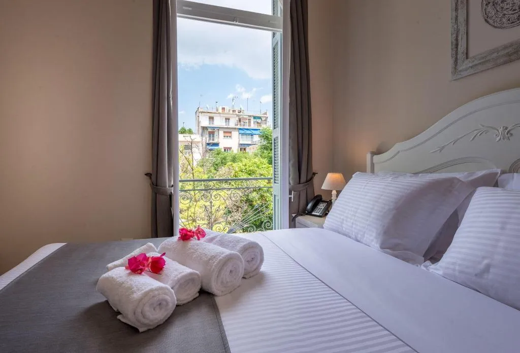 DOUBLE SUPERIOR PARK VIEW Room, Palladian Home, Athens