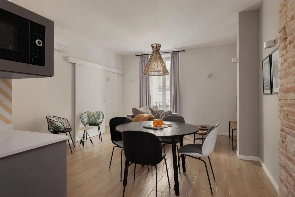 Room, Apartamentos Lã­bere Valencia Jardã­n Botã¡nico, Valencia