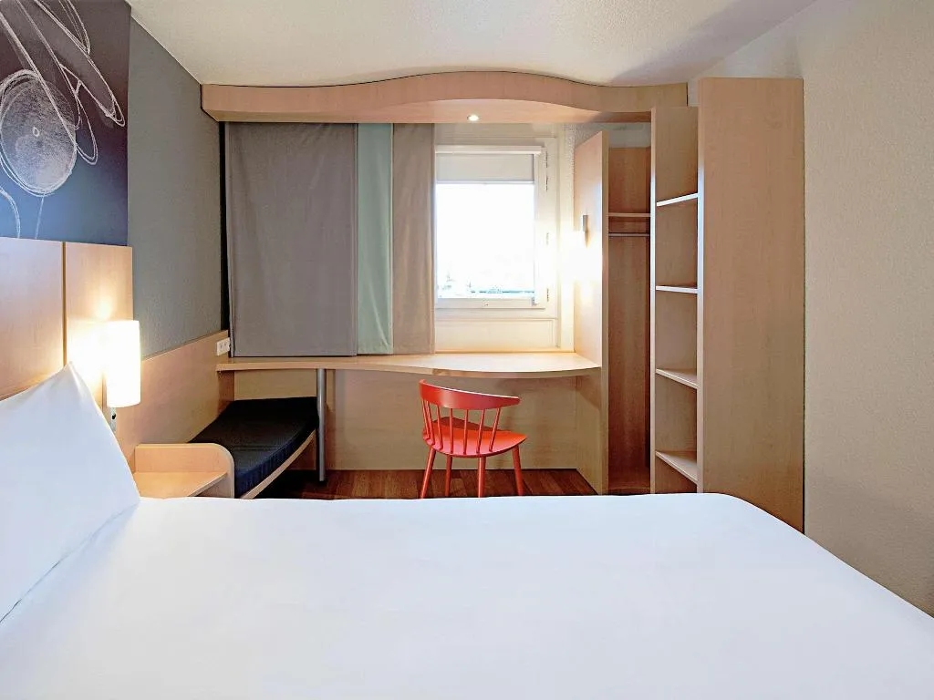 DOUBLE STANDARD Room, ibis Barcelona Meridiana, Barcelona