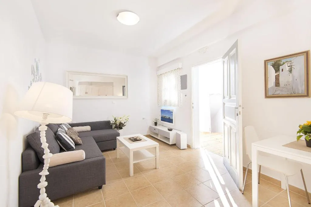 Room, Lindos Harmony Suites, Rhodes