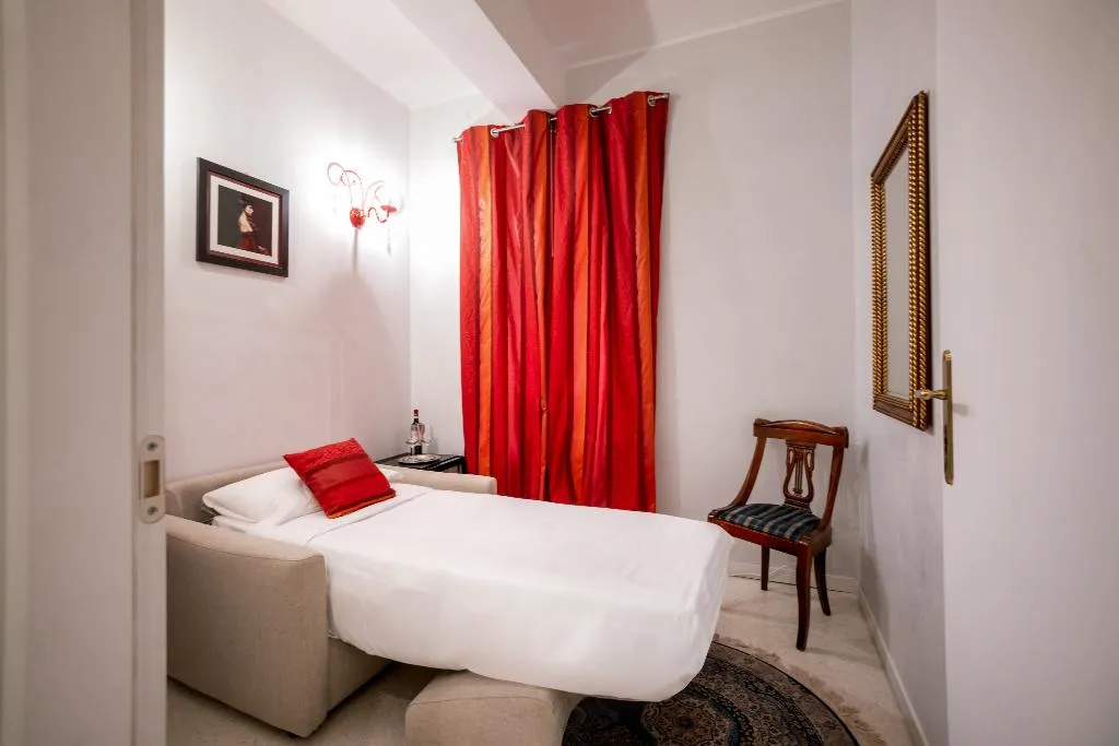 TRIPLE LUXURY TWO BEDROOMS Room, Palazzo Sanluca, Venice