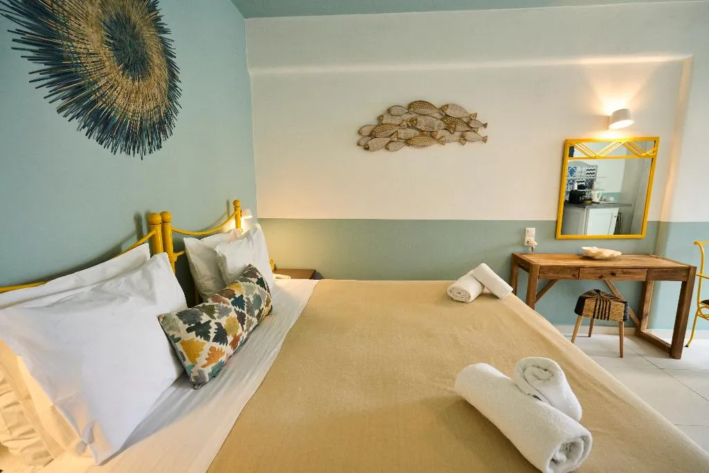 Double or Twin SUPERIOR POOL VIEW Room, Bellissimo Resort, Mykonos