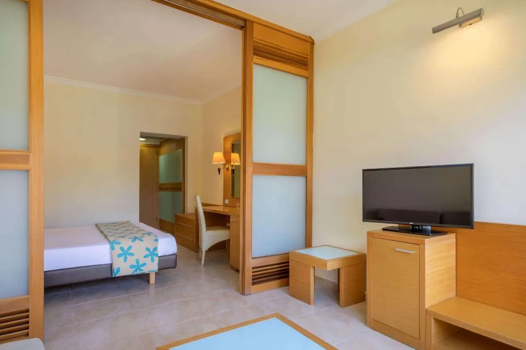 FAMILY ROOM ONE BEDROOM Room, Sol Cosmopolitan Rhodes, Rhodes