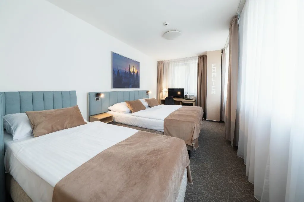 QUADRUPLE SUPERIOR Room, Ehrlich Hotel, Prague