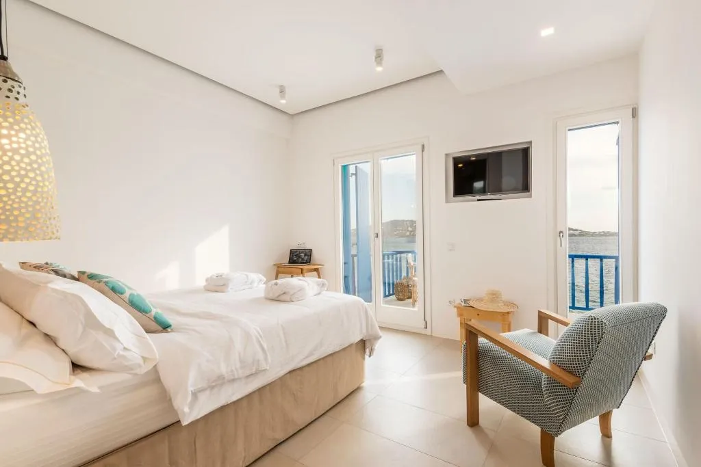 Room, Bluetopia Suites, Mykonos