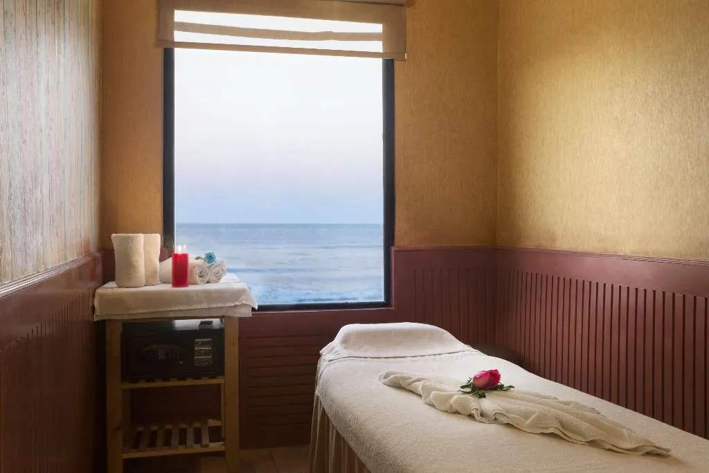 Sports and Entertainment, Ramada By Wyndham Beach Hotel Ajman, Dubai