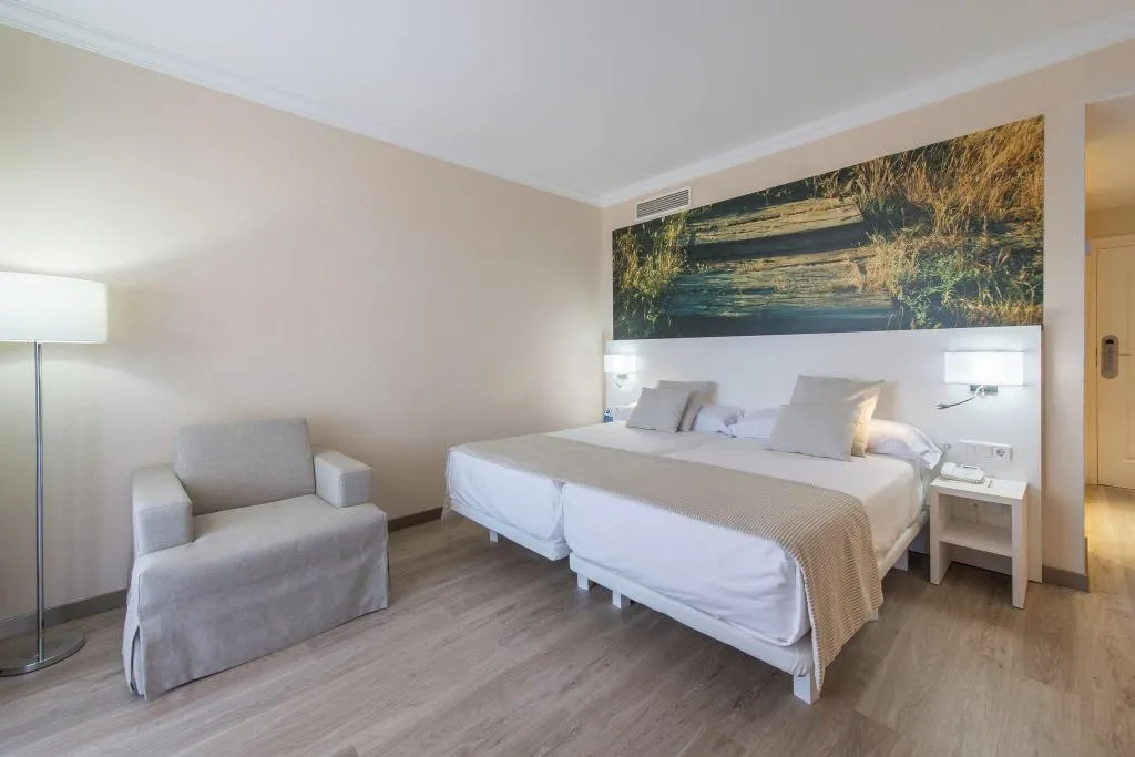 Room, Oliva Nova Beach & Golf Hotel, Fuerteventura