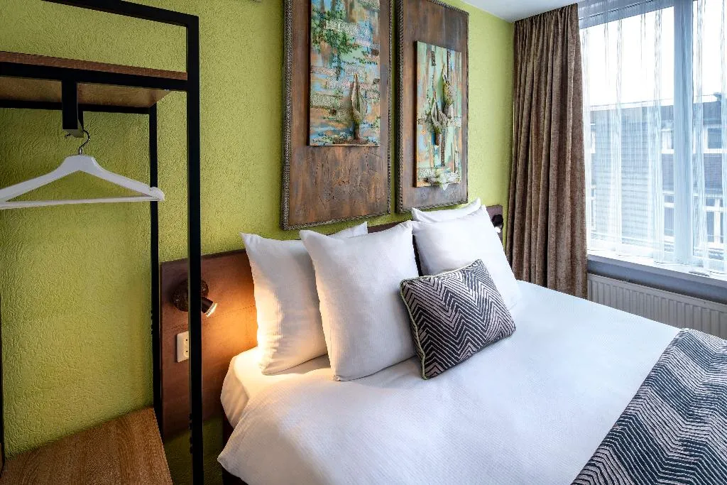 Double or Twin STANDARD Room, Hotel Jupiter, Amsterdam