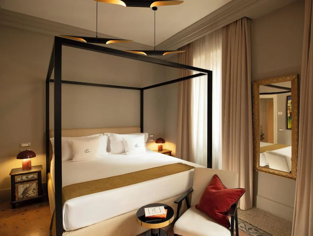 Room, Elizabeth Unique Apartments, Rome