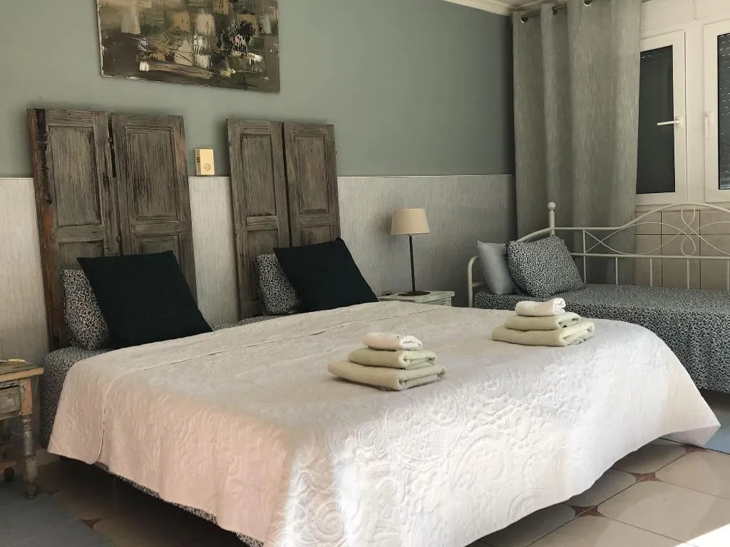 Room, B B Finca La Luna Azul, Andalucia