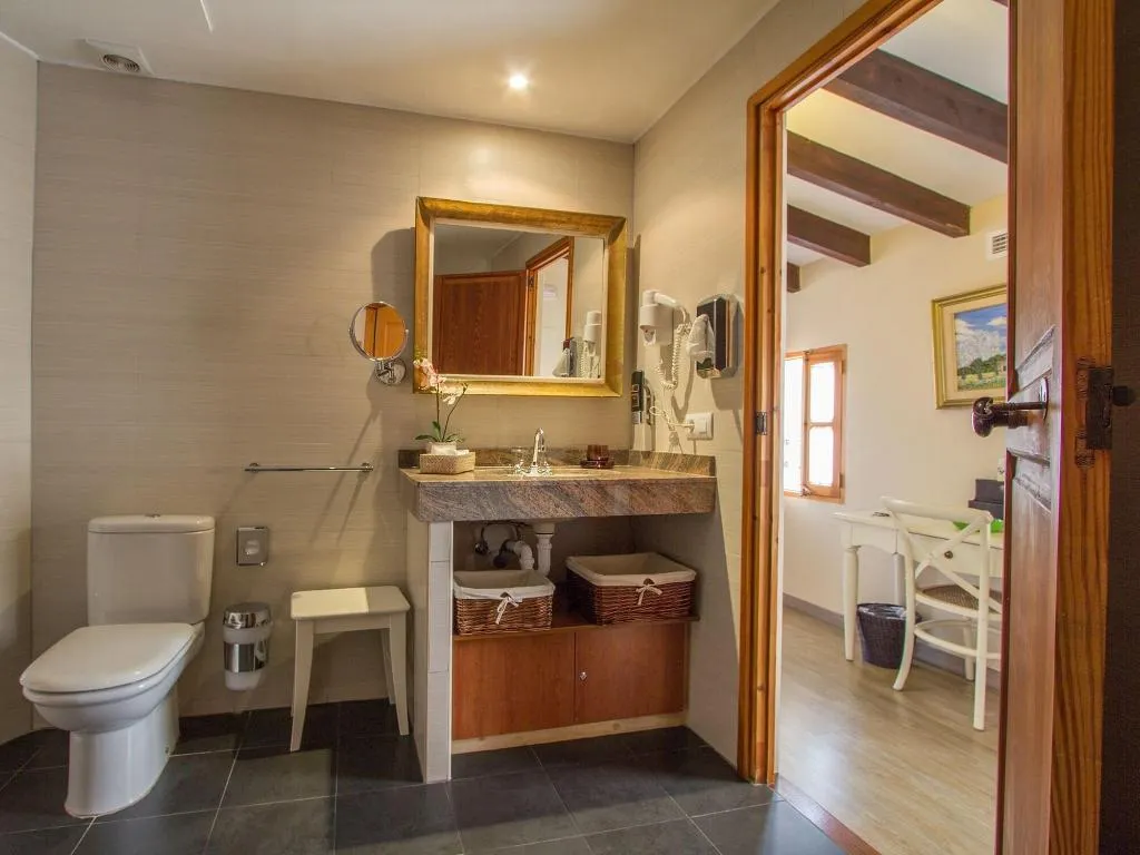 Room, Can Abril, Majorca