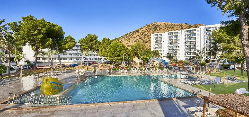 Pool, BelleVue Club, Majorca