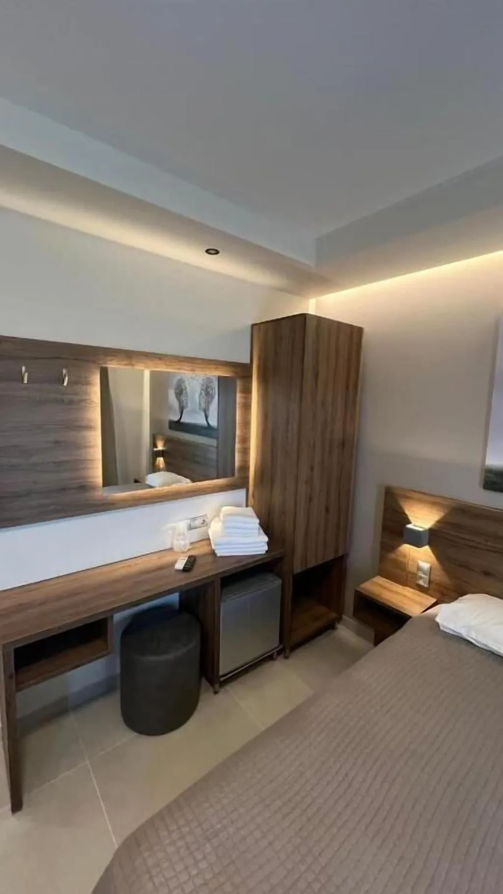 Room, Sunset Hotel, Thessaloniki