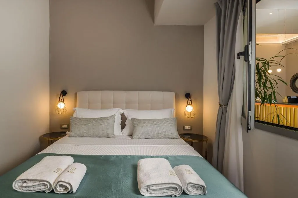 Room, Plaza 1866 Superior City Rooms, Crete