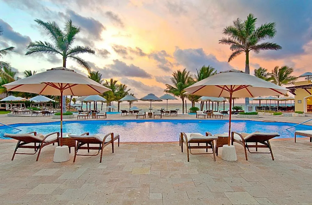 Pool, Royal Hideaway Playacar All Inclusive, Cancun Area