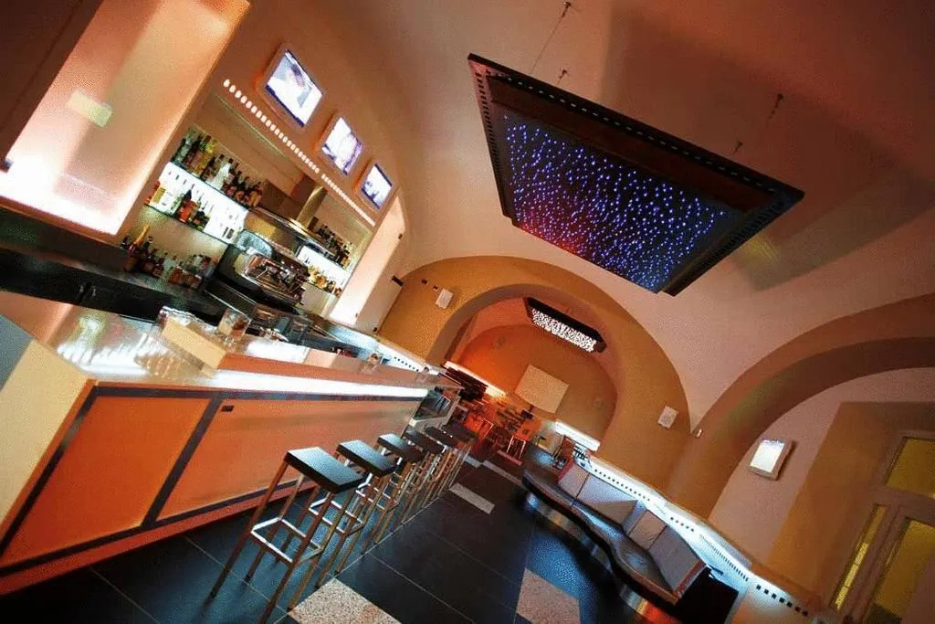Bar, Seven Hostel, Naples