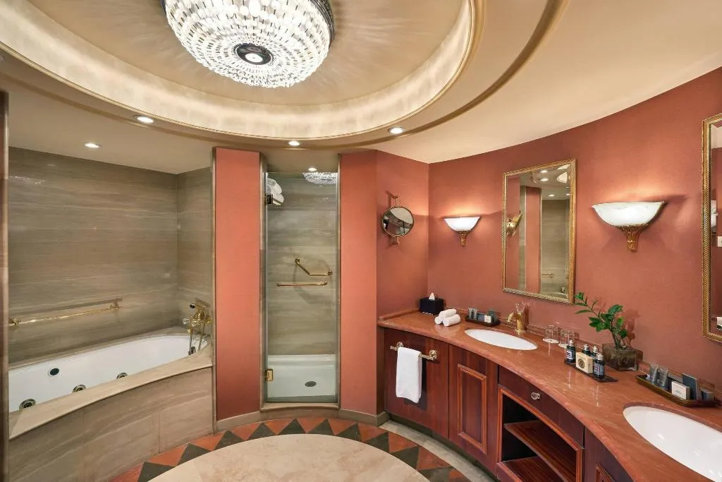 SUITE Presidential Room, Cairo Marriott hotel & Omar Khayyam Casino, Cairo