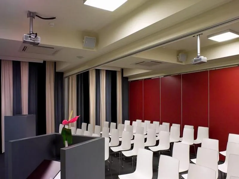 Conferences, Zone, Rome