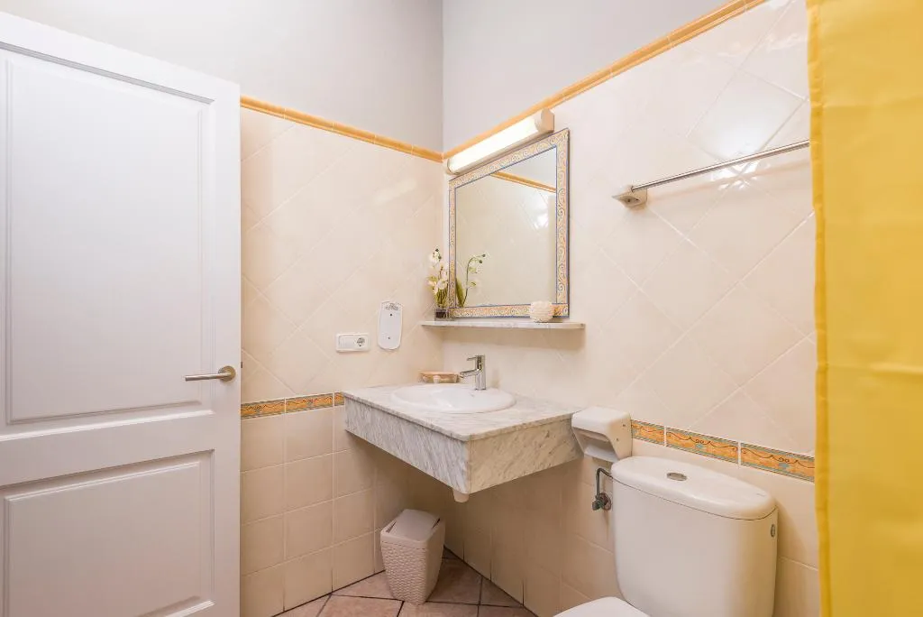 Room, Maribel Villas, Menorca