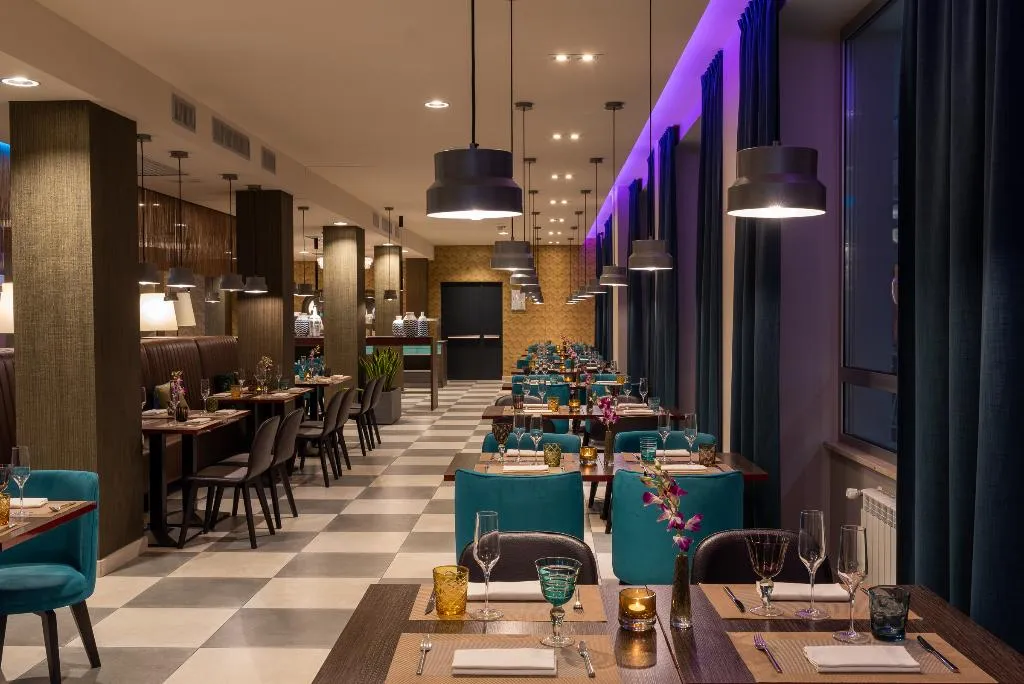 Restaurant, NYX Hotel Milan by Leonardo Hotels, Milan