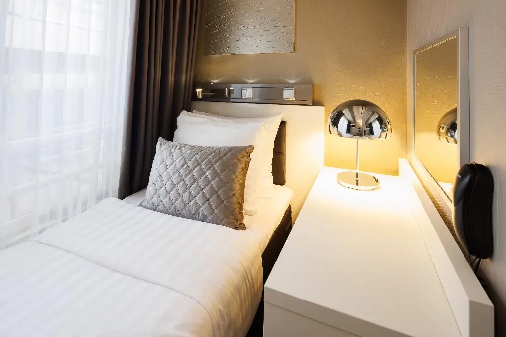 SINGLE STANDARD Room, CC Hotel, Amsterdam